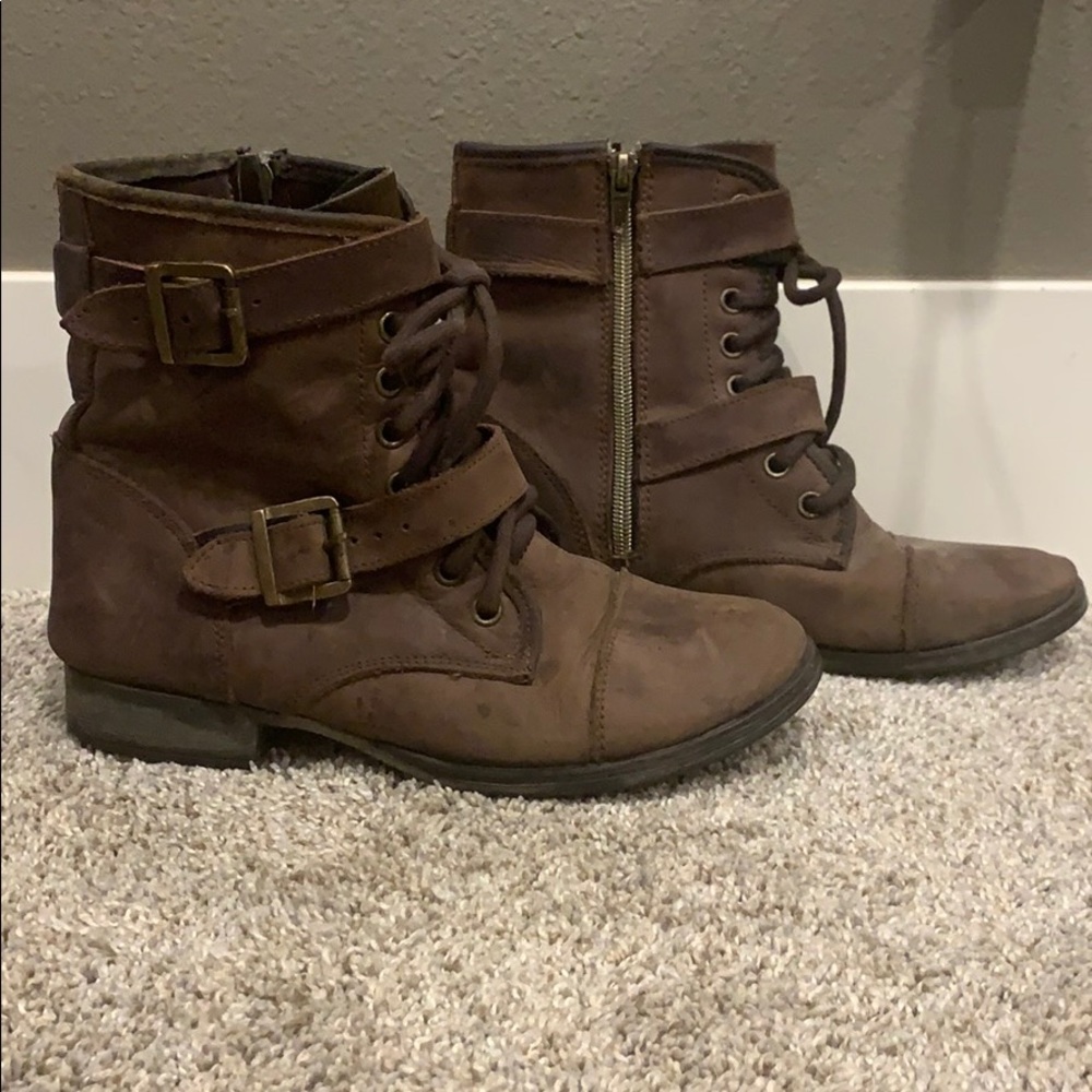 Dolce Vita combat bootie